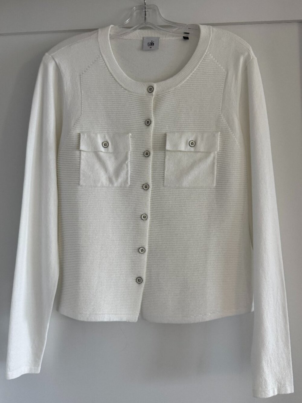 Cabi Medium White Button-up cardigan sweater